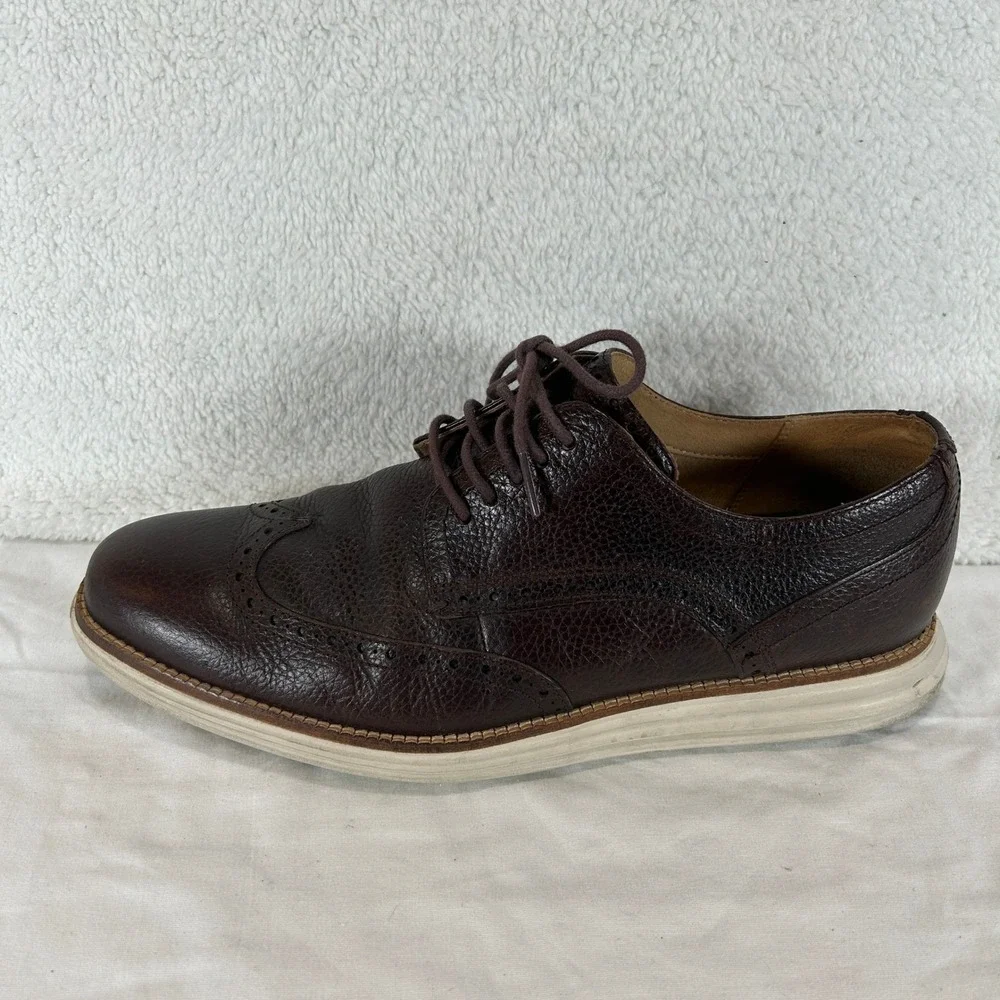 Cole Haan Grand Series Mens 10.5 M Brown Leather Wingtip Oxford Shoes C26475
